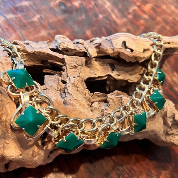 Green and Gold Pyramid Statement Necklace - Picture 4 of 6